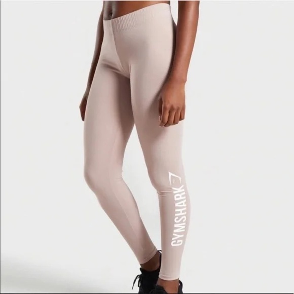 Gymshark Pale Beige Seamless High-Waist Leggings with White Logo
